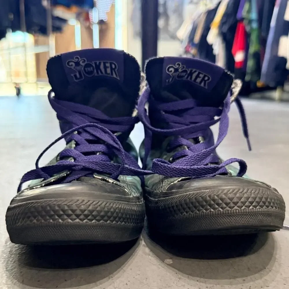 Converse dc comics